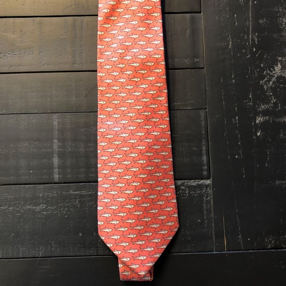 Vineyard Vines Tie with Fish Pattern, Orange/Pink